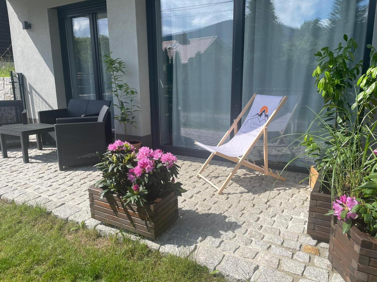 Z Widokiem Apartamenty - Apartamenty Z Widokiem Na Gory I Zewnetrzna Balia ชกลาร์สกา ปอเรมบา ภายนอก รูปภาพ